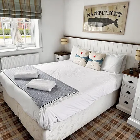 Sunsets And Sandcastles - Part Of The The Bay Village With Pool, Gym And Direct Access, Pub, Restaurant, Tennis And Meadows Walks Semesterbostad