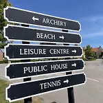بيت للعطل Sunsets And Sandcastles - Part Of The The Bay Village With Pool, Gym And Direct Access, Pub, Restaurant, Tennis And Meadows Walks Filey