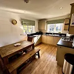 Sunsets And Sandcastles - Part Of The The Bay Village With Pool, Gym And Direct Access, Pub, Restaurant, Tennis And Meadows Walks *